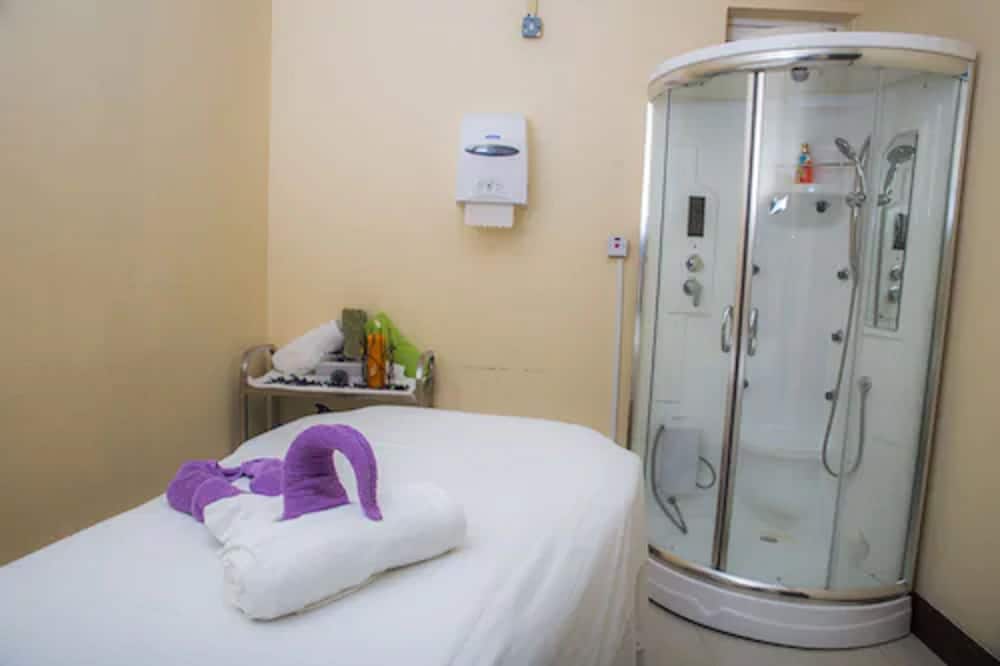 Фото The Cardiff Hotel & SPA