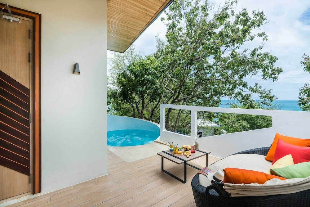 Фото Cocohut Beach Resort & SPA