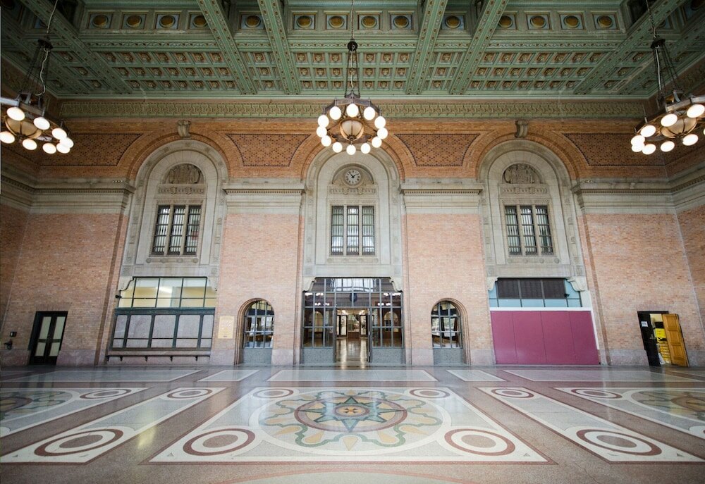 Фото Grand Central Serviced Apartments