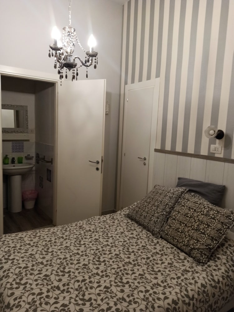 Фото Dei Decumani