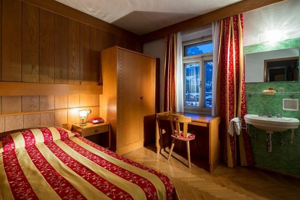 Фото Hotel Corona