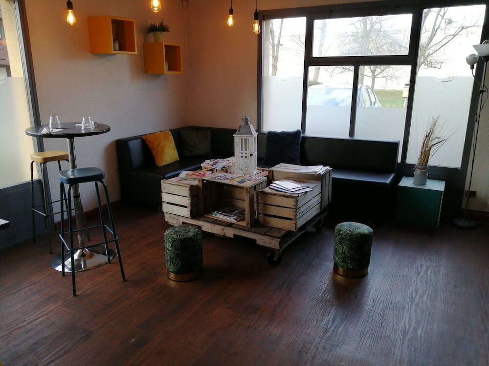 Фото Hotel Kyriad Direct Le Bourget Gonesse