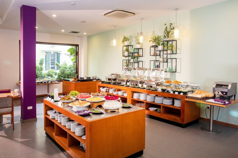 Фото Êmm Hotel Hue