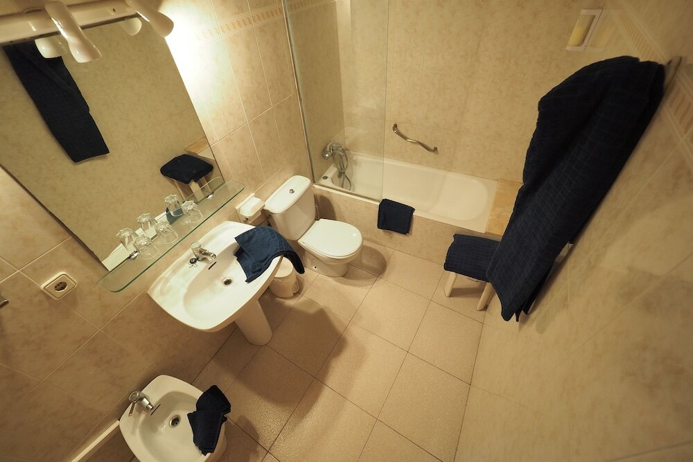 Фото Hotel Montserrat