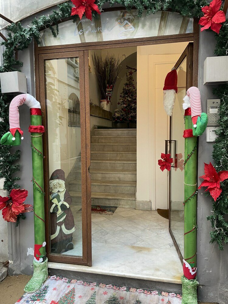 Фото CostantiNapoli 27