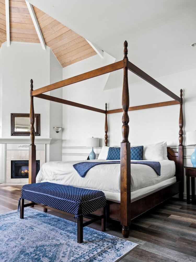 Фото Blue Lantern Inn, A Four Sisters Inn