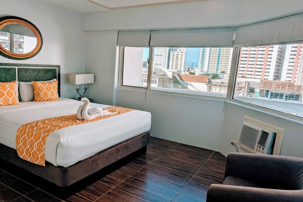 Фото Orchid Garden Suites