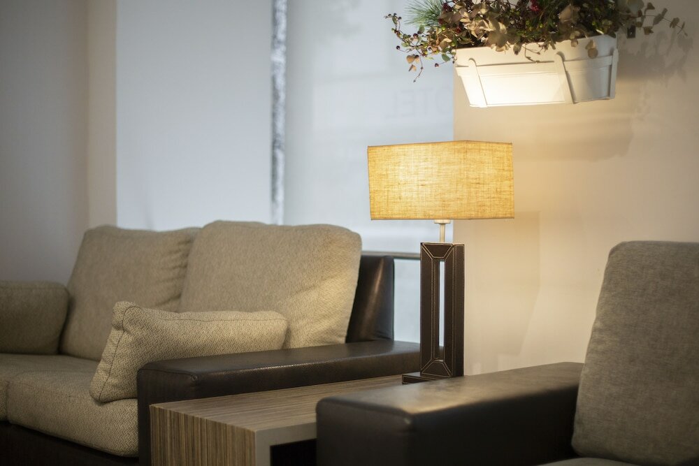 Фото Petit Palace Tres Cruces