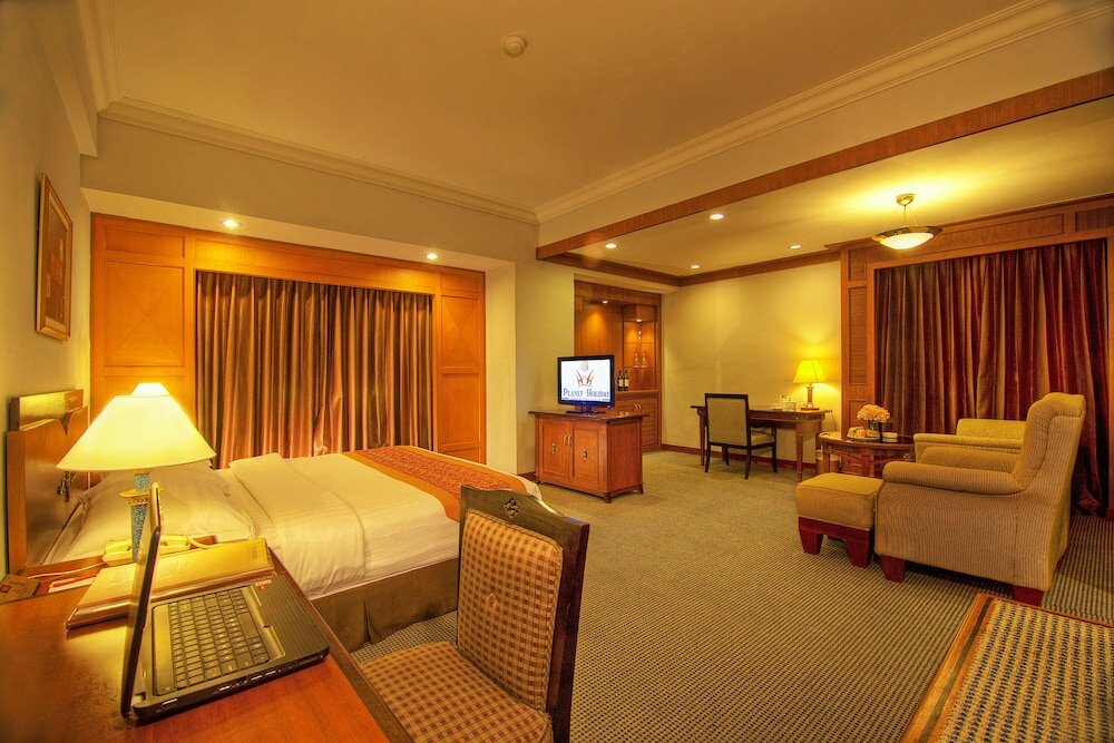 Фото Planet Holiday Hotel & Residence