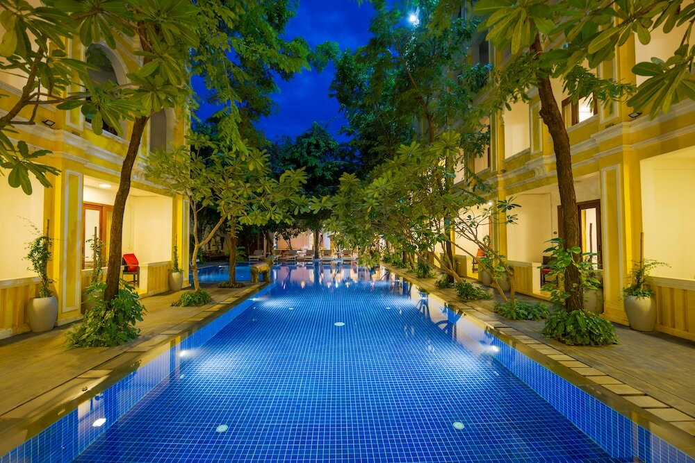 Фото La Residence WatBo Hotel