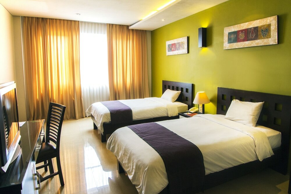 Фото Eclipse Hotel