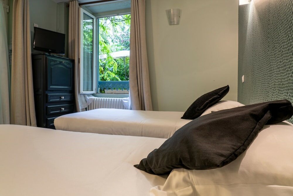 Фото Nouvel Hotel Paris