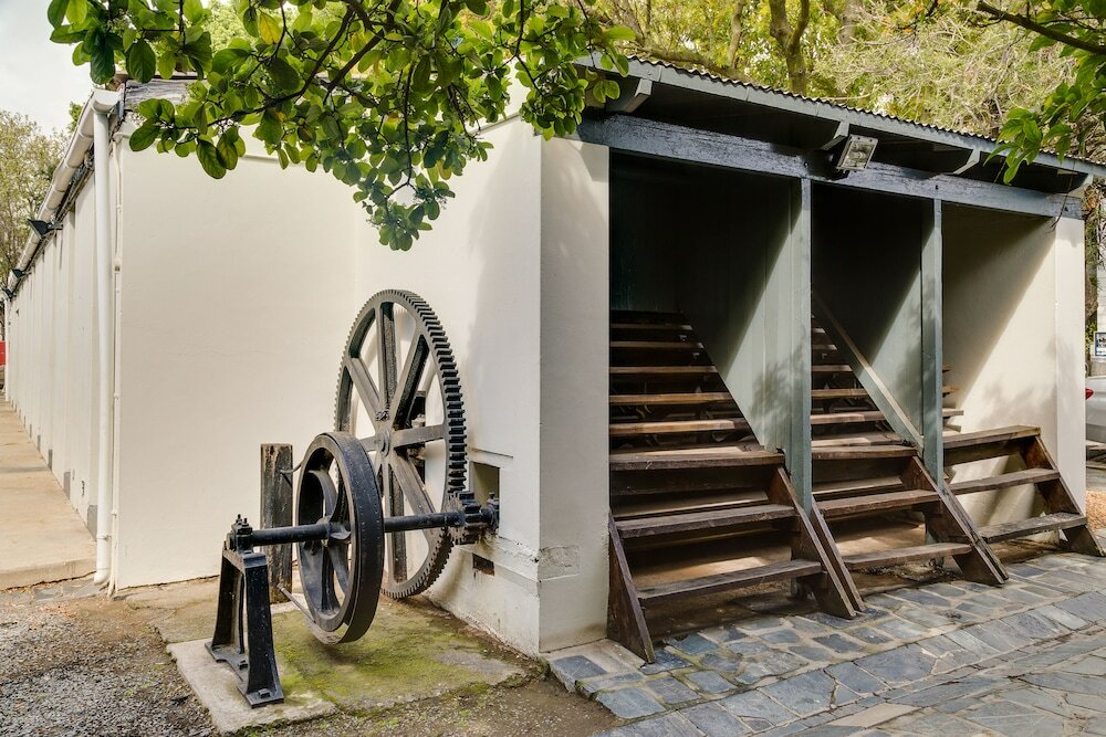 Фото Protea Hotel Cape Town Waterfront Breakwater Lodge