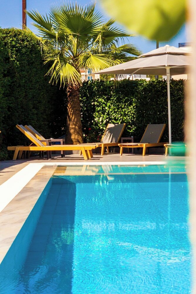 Фото Hotel Heksamil