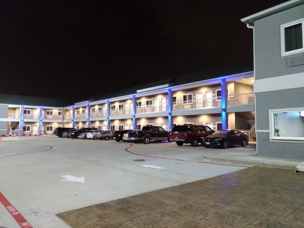 Фото Haven Inn & Suites Downtown Houston