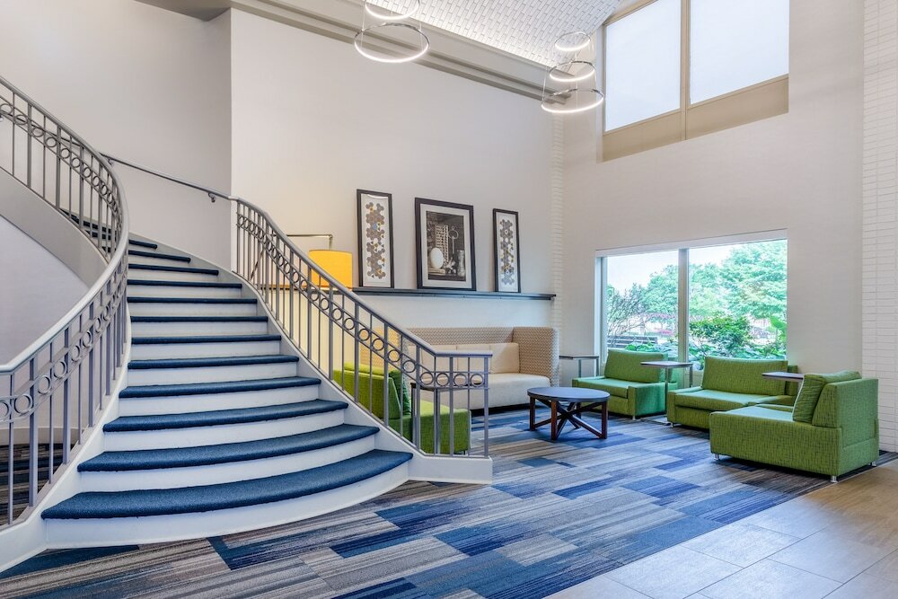 Фото Holiday Inn Express Hotel & Suites Chicago-Midway Airport, an Ihg Hotel