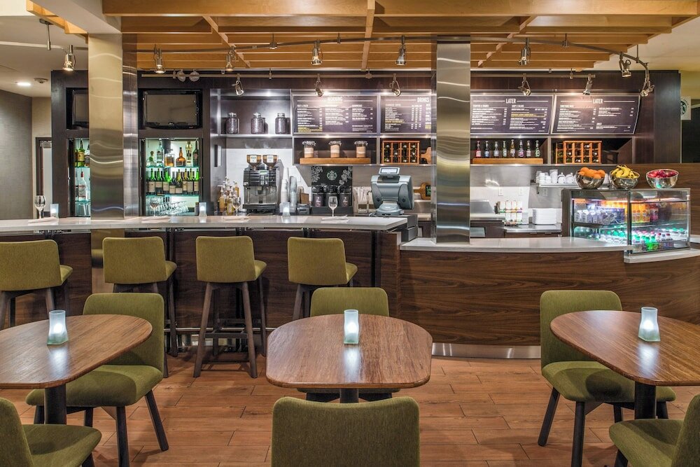 Фото Courtyard by Marriott Seattle Southcenter