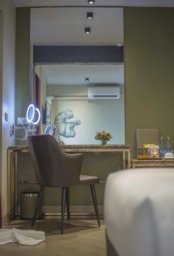 Фото Ratchada Boutique Hotel