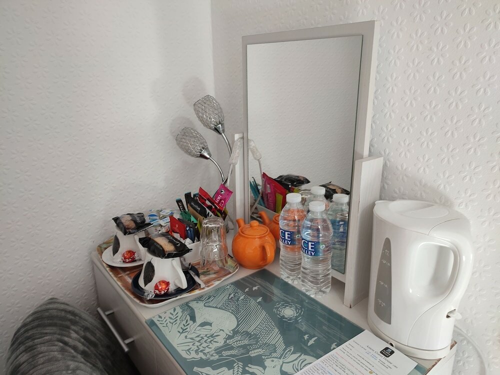 Фото Anton Guest House B&b