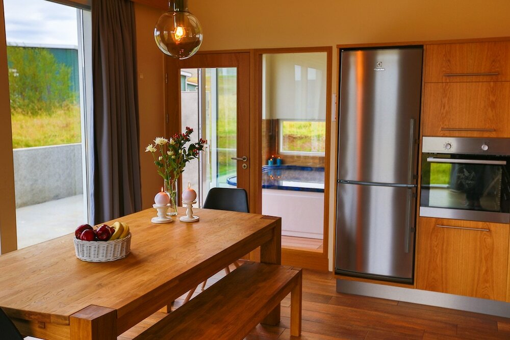 Фото Hrimland Cottages