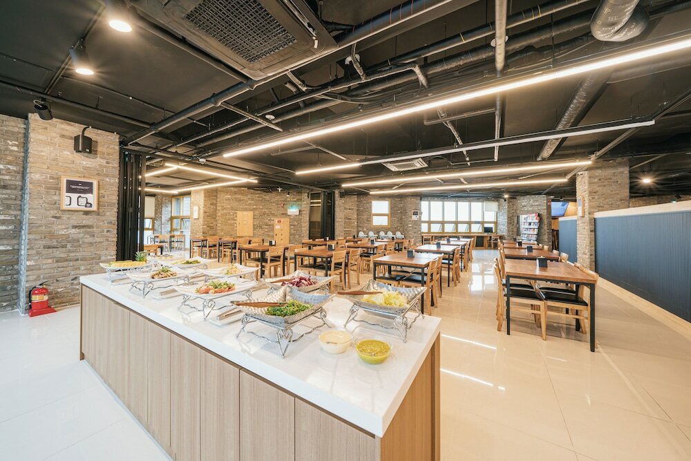 Фото Kenny Stay Jeju Seoguipo-Hotel Kenny