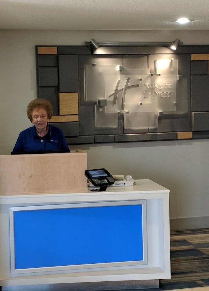 Фото Holiday Inn Express Mt Vernon, an Ihg Hotel