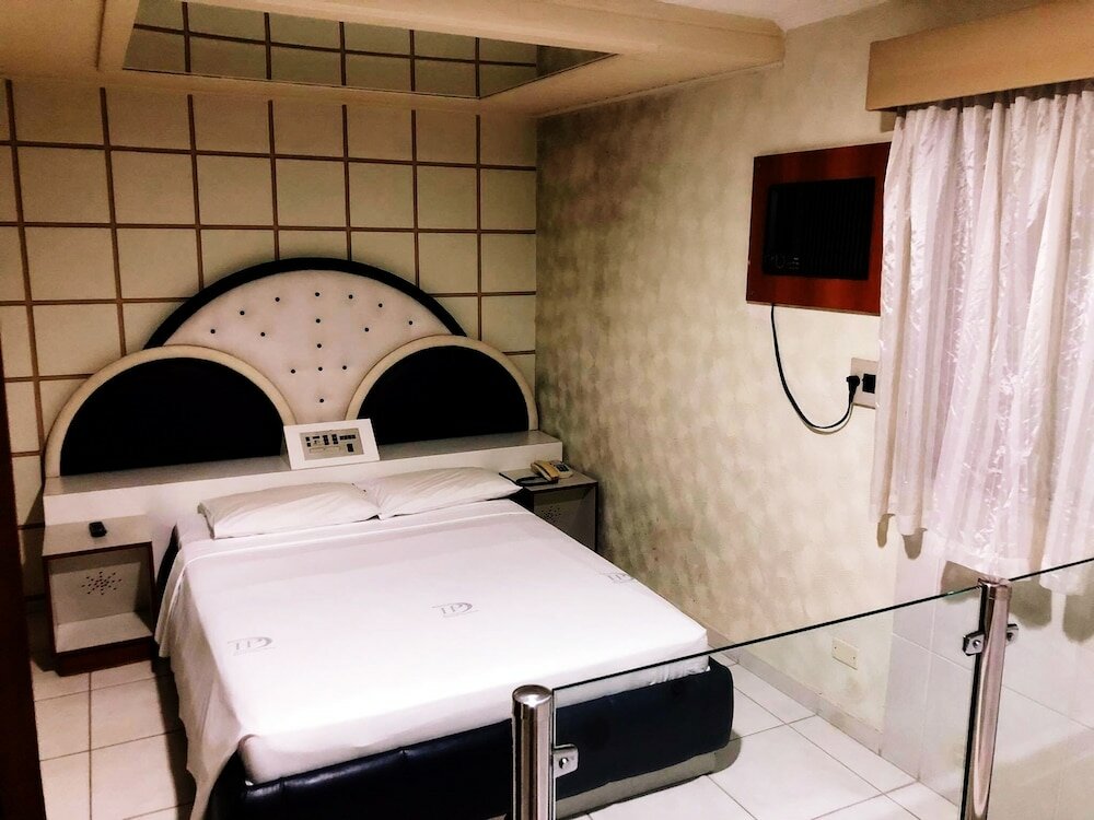 Фото David Plaza Hotel