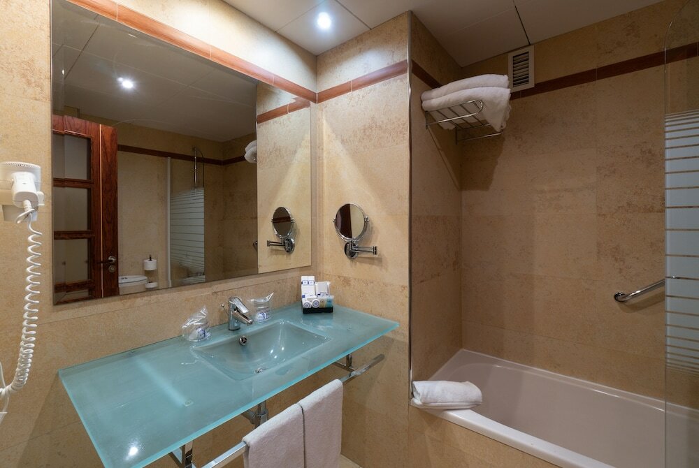 Фото Ms Maestranza