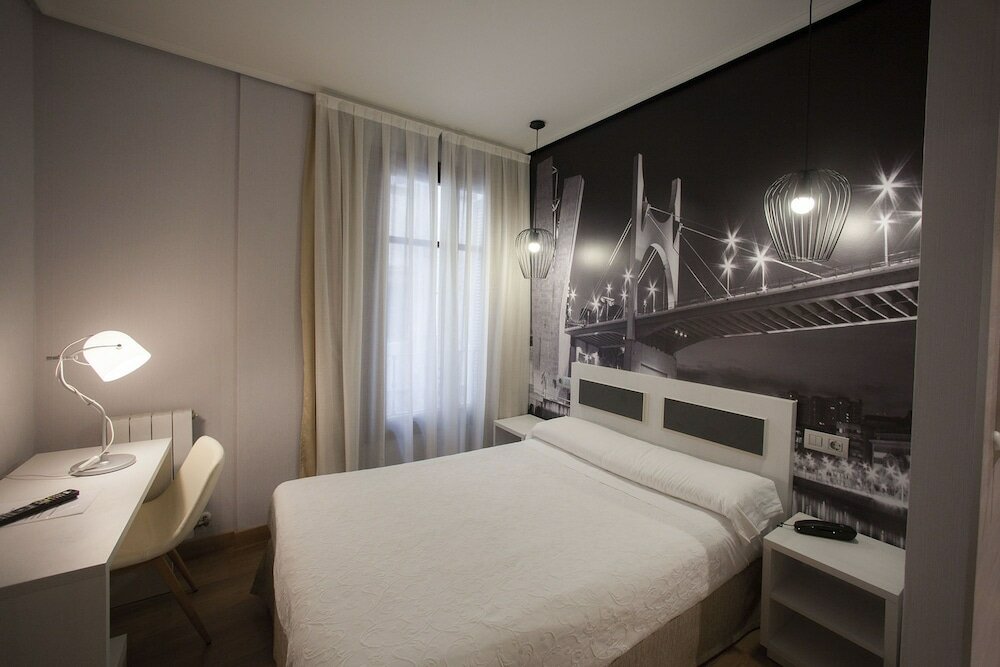 Фото Hotel Sirimiri