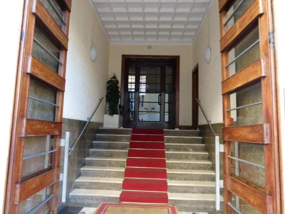 Фото Amica Rome Guest House