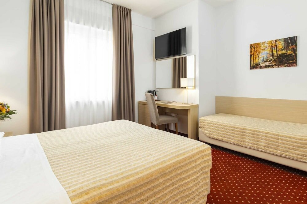 Фото Hotel Regina