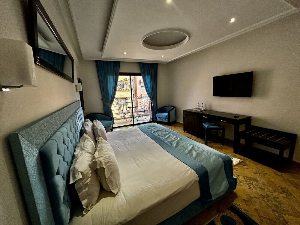 Фото Les Trois Palmiers