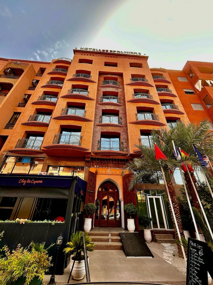 Фото отеля 1