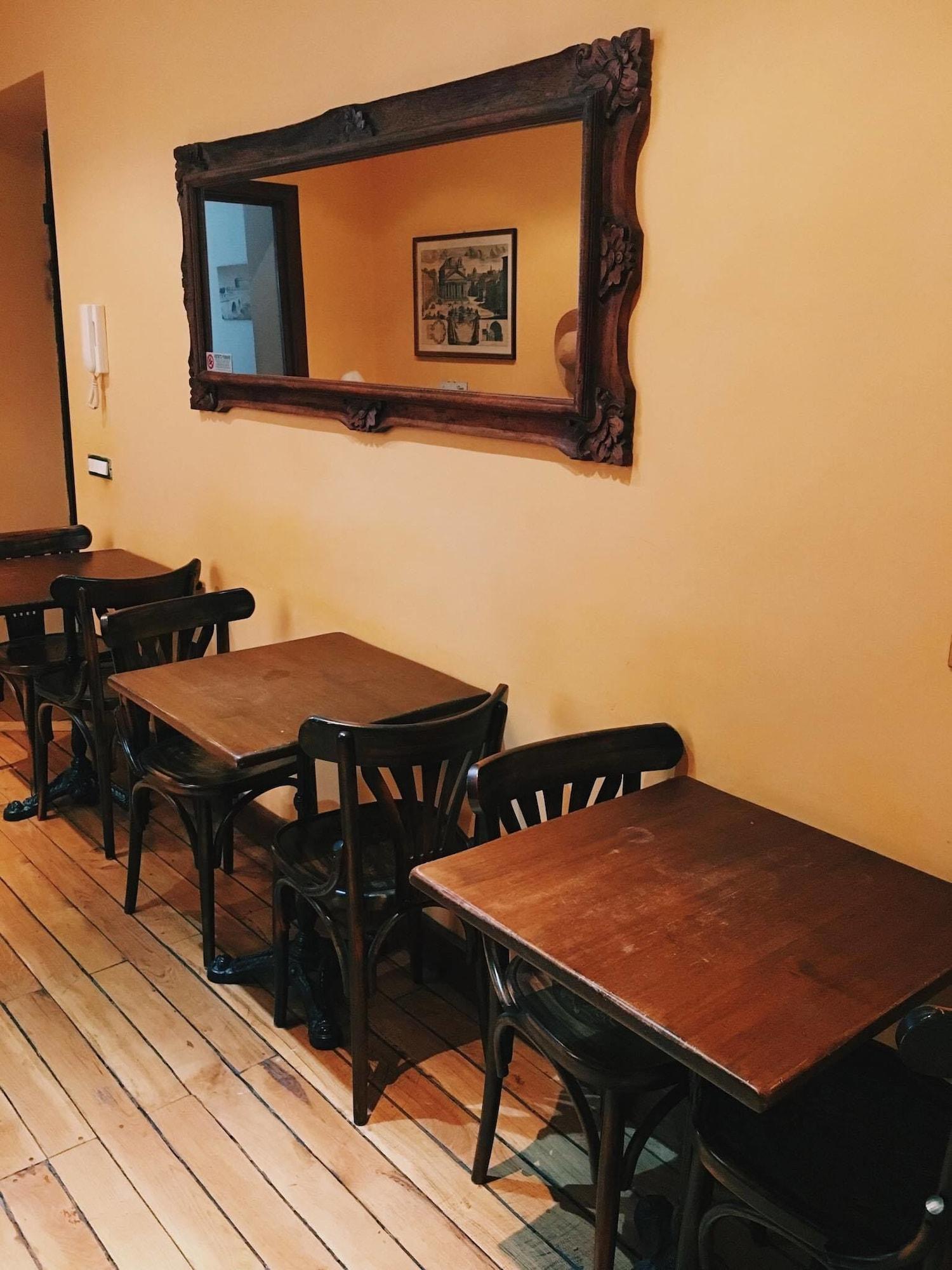 Фото B&b Roman Rooms