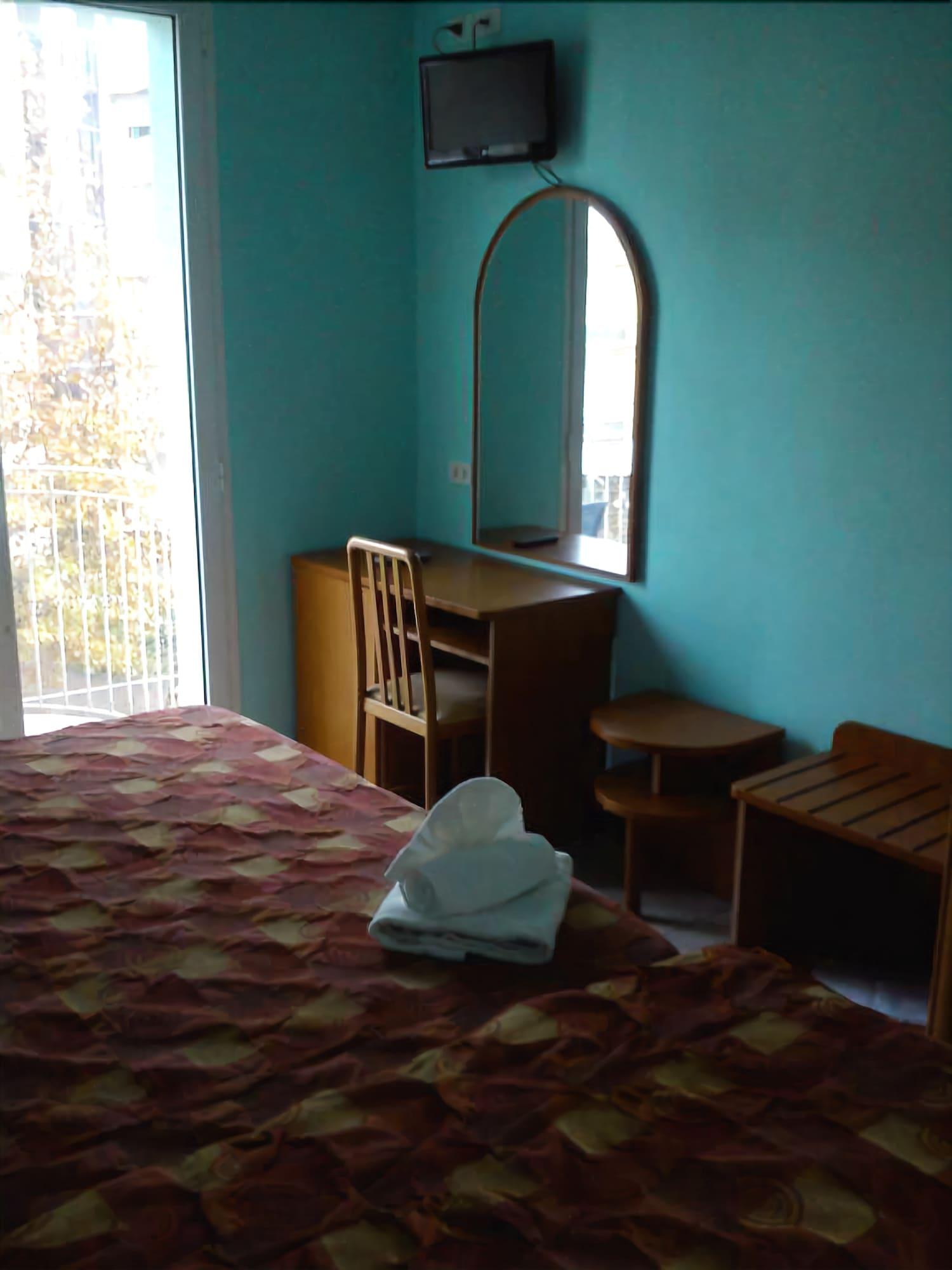 Фото Hotel Blue Moon