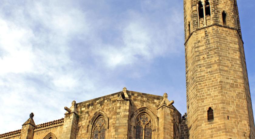 Фото May Ramblas Barcelona