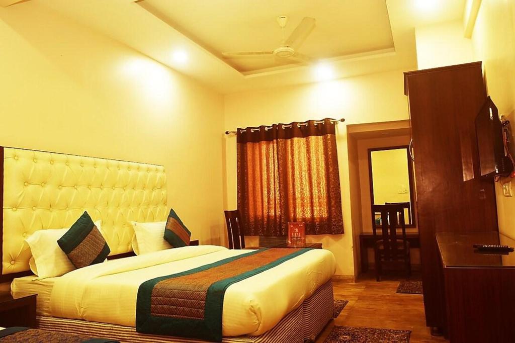 Фото Hotel Kabeer