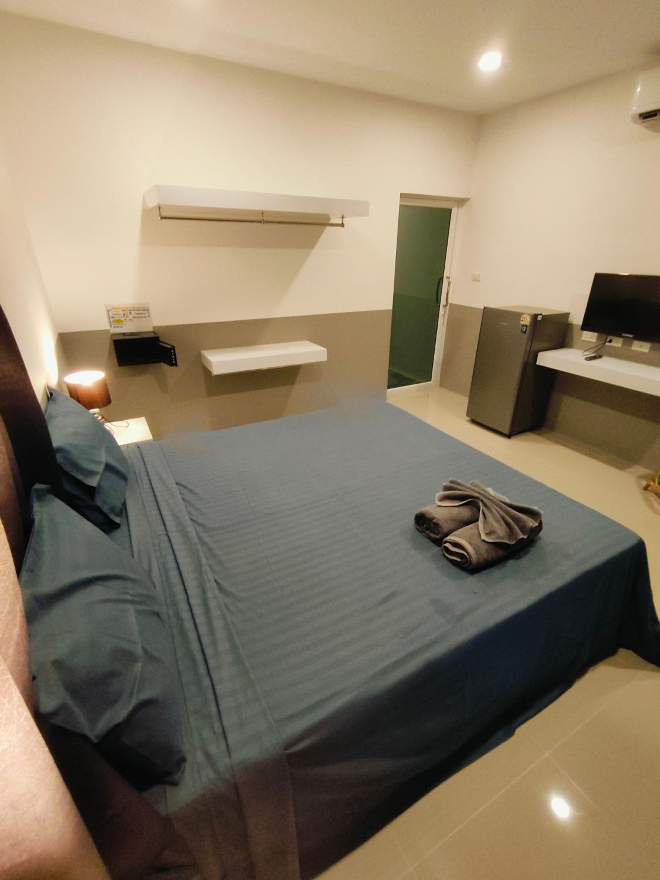 Фото Ban Elephant Blanc Apartment