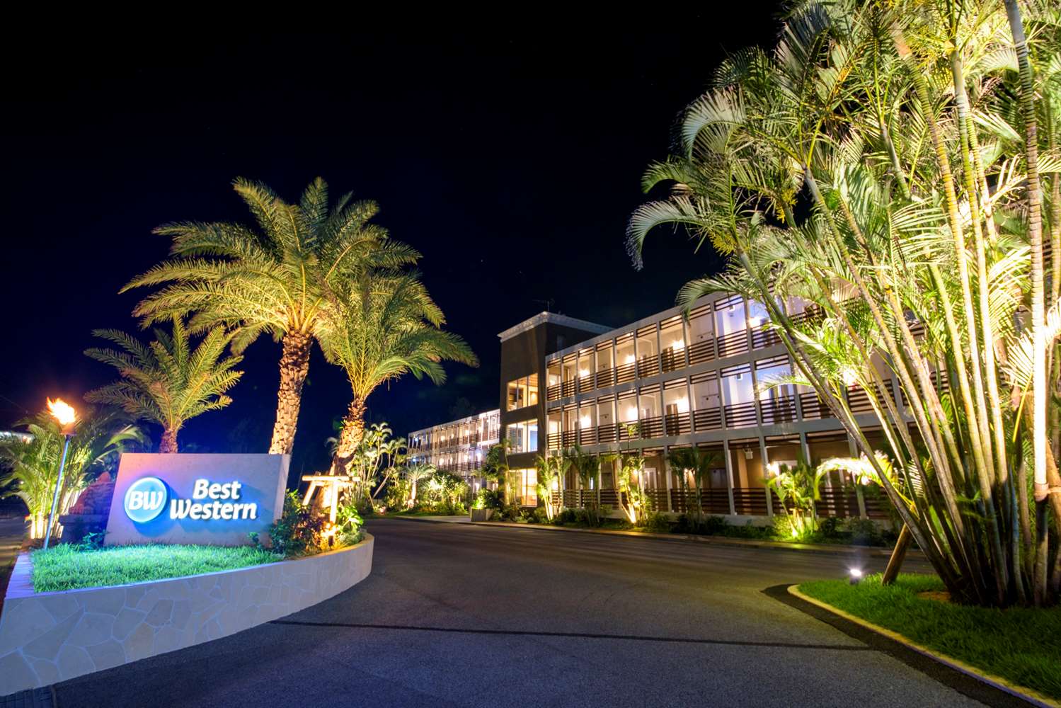 Фото Best Western Okinawa Onna Beach