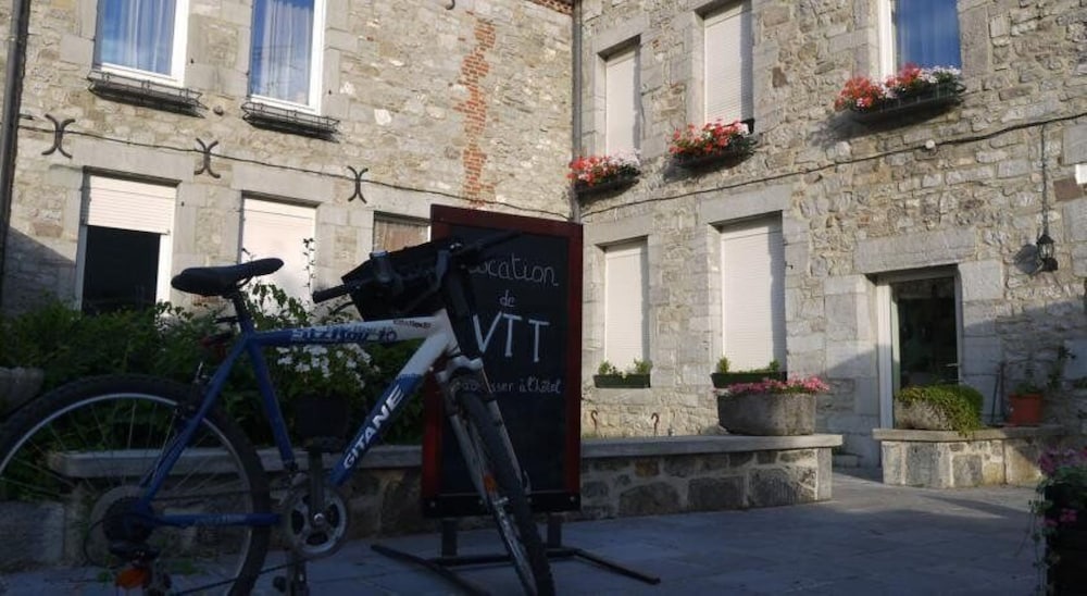 Фото Hotel Val Saint Hilaire