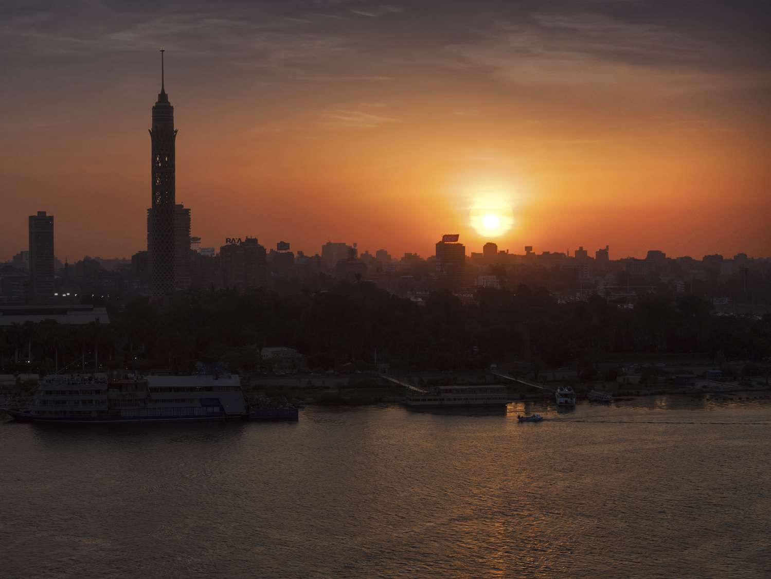 Фото Hilton Cairo Zamalek Residences