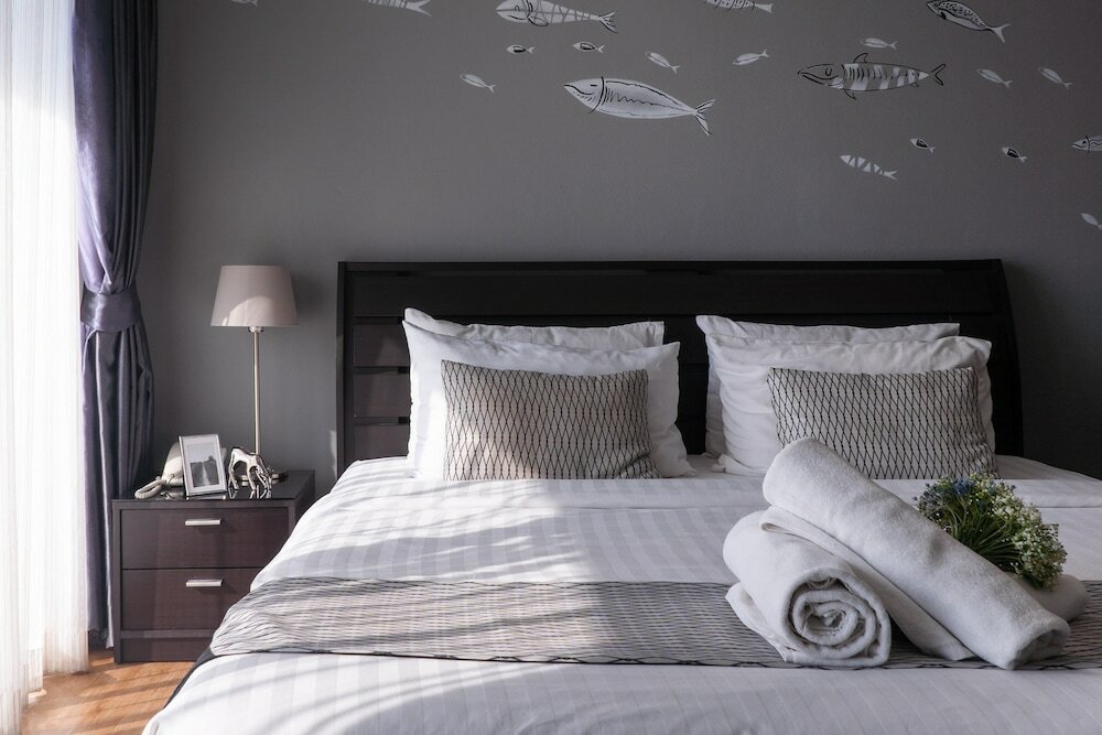 Фото Ploen Place Residence