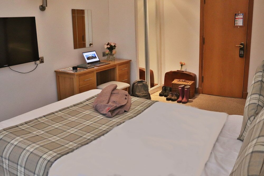 Фото Loch Long Hotel