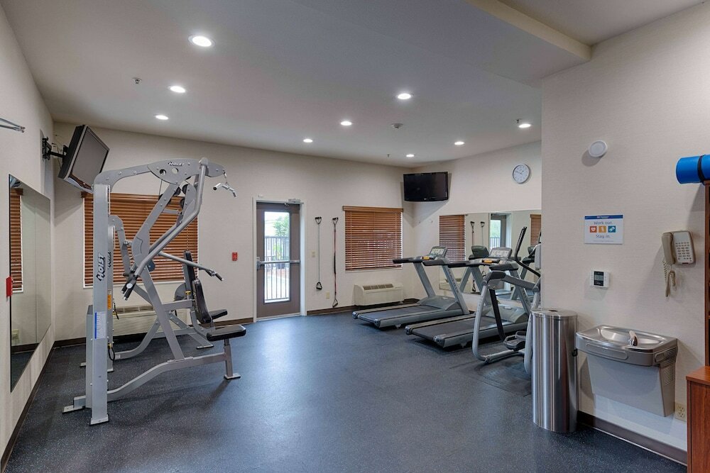 Фото Best Western Plus Delta Inn & Suites