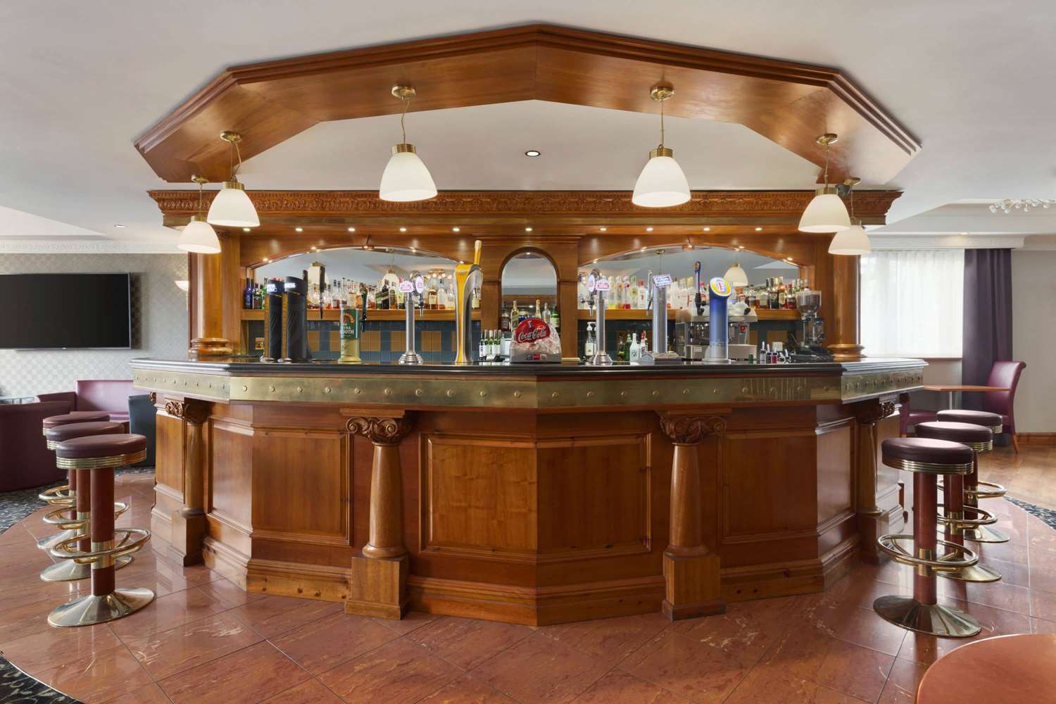 Фото Savera Hotel South Ruislip