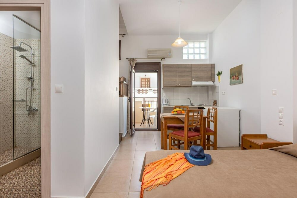 Фото Galini Apartments and Studios