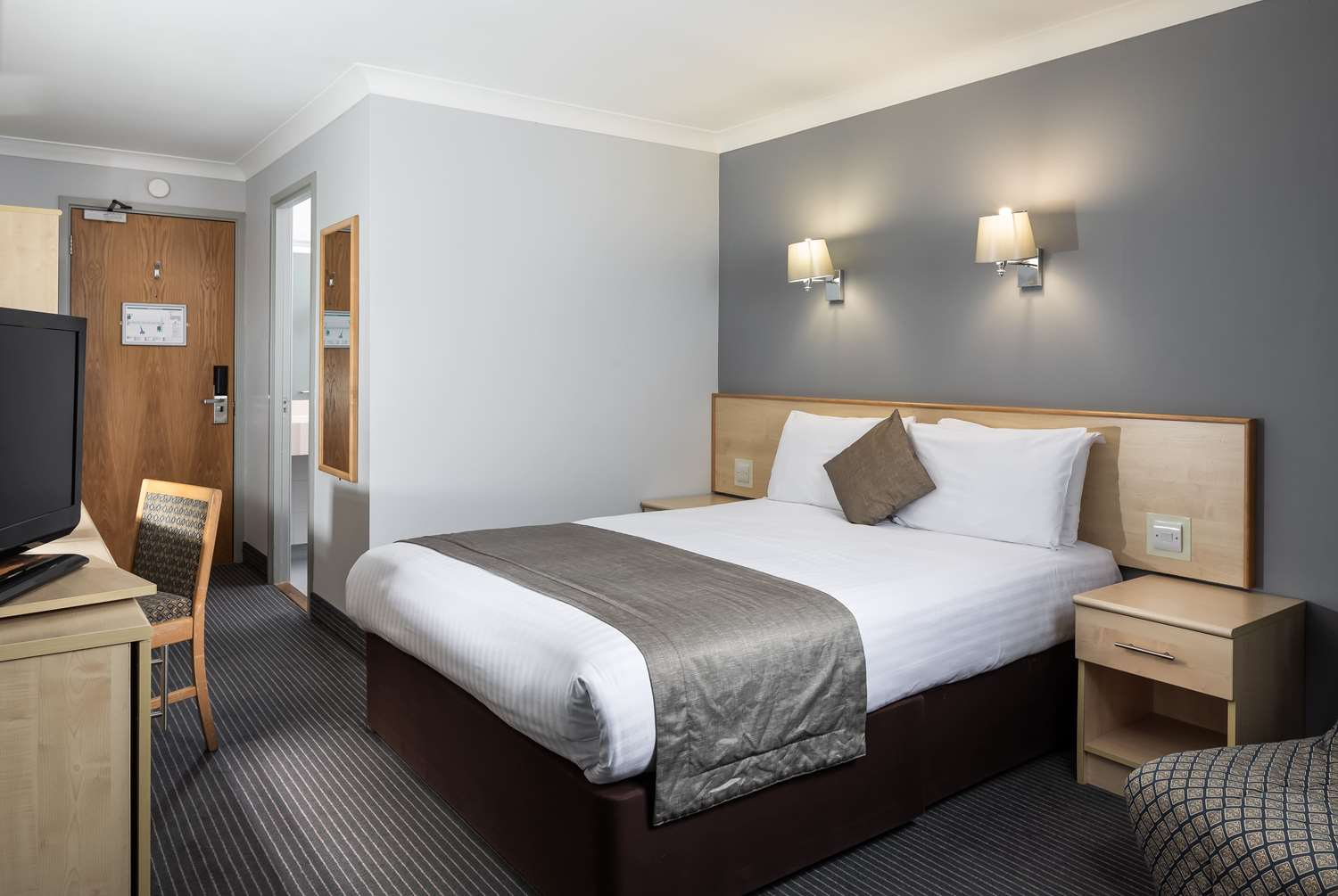 Фото Oyo Flagship London Finchley