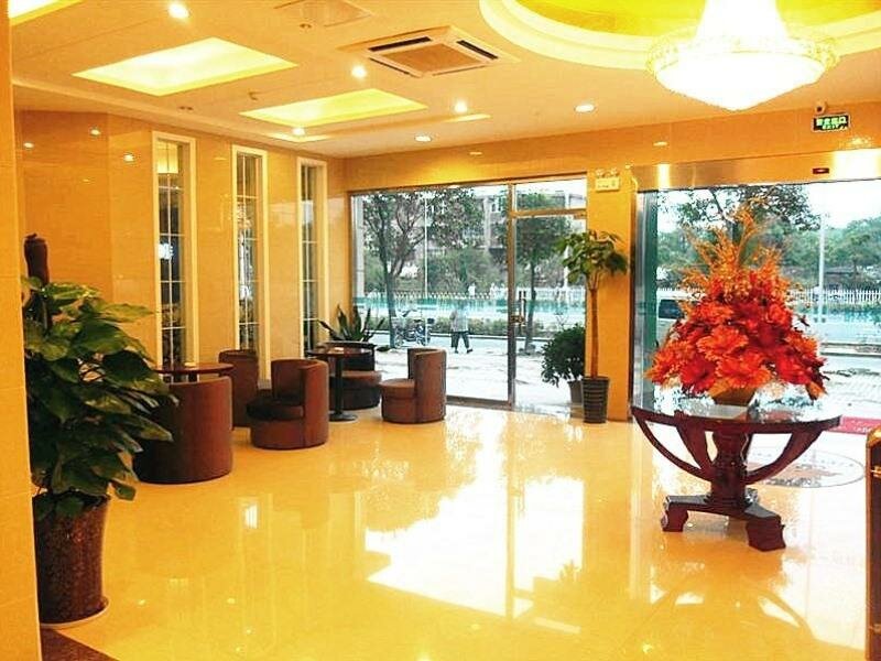 Hotel GreenTree Inn Yangzhou Slender West Lake Wencheng Attic Express Hotel, Yangzhou, photo