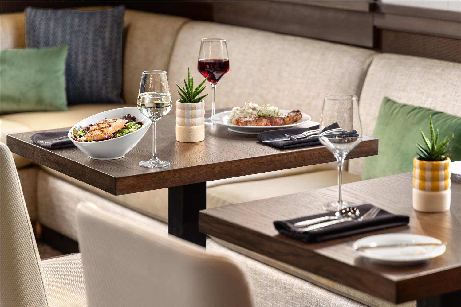 Фото Hilton Garden Inn Burlington Downtown