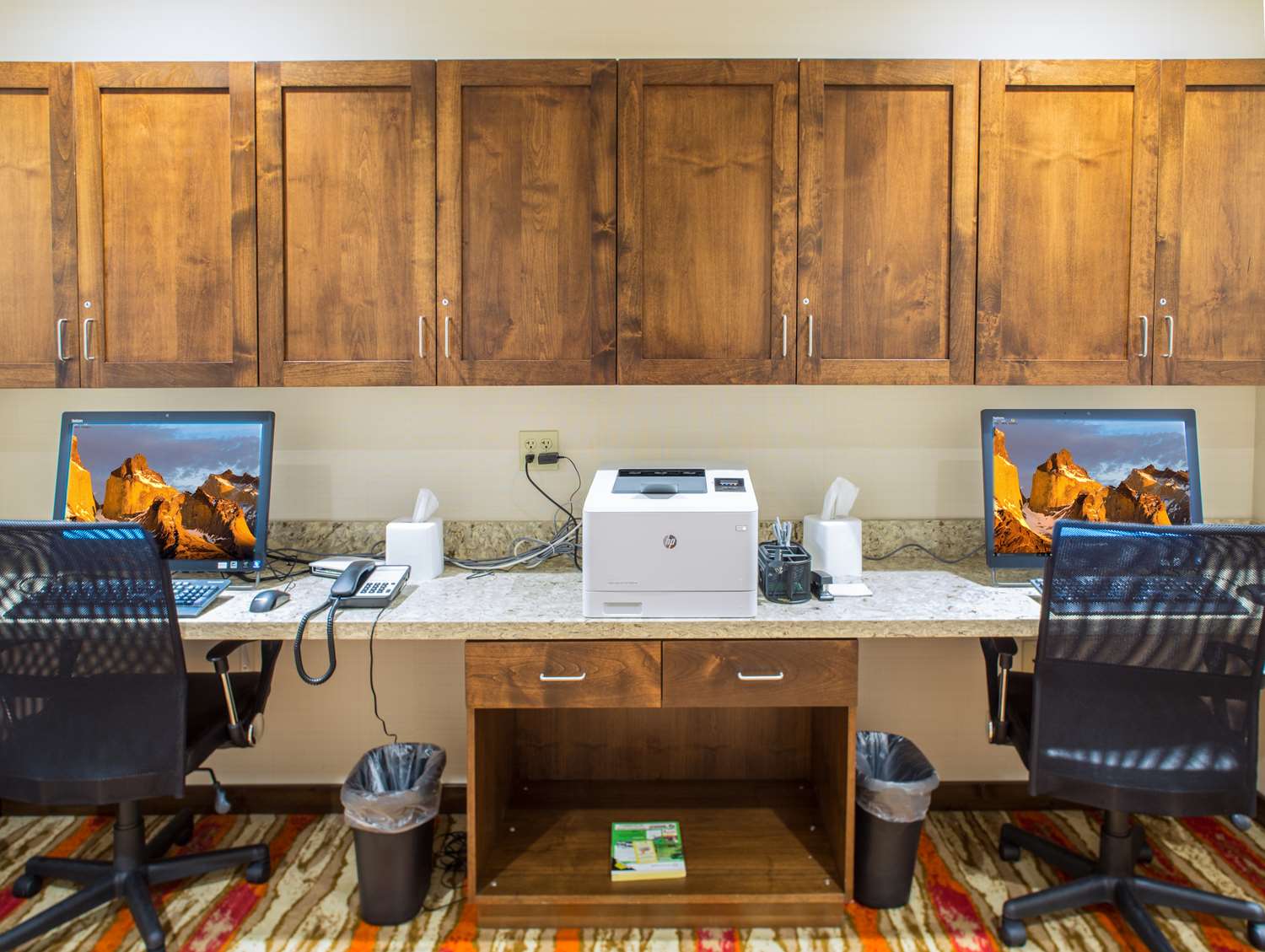 Фото Hampton Inn & Suites Whitefish